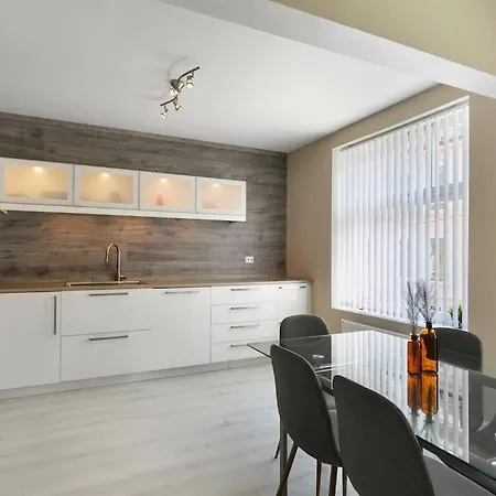 Aalesund Centrum Apartement. Апартаменты Олесунн